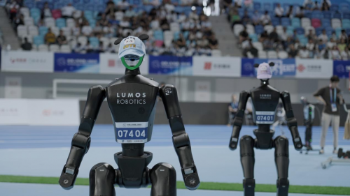 "舞"林争霸见证中国速度：鹿明机器人LUS2斩获世界人形机器人运动会群舞赛亚军(图3)